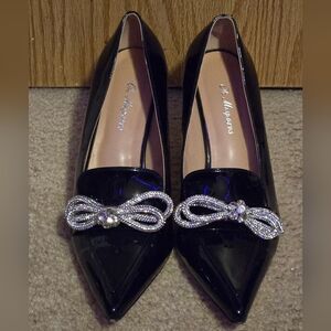 Elegant Black Women's Shoes with Silver Accents